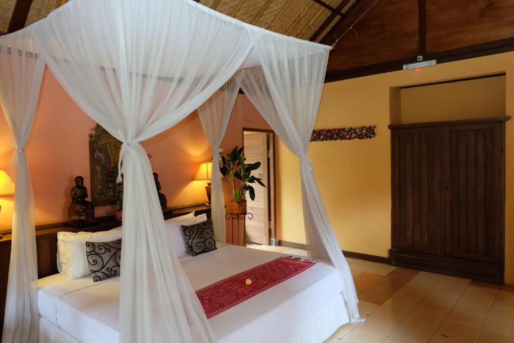 Puri Taman Sari Resort - 1