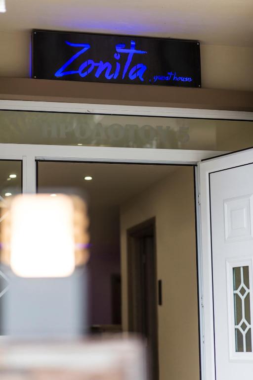Certifikát, hodnocení, plakát nebo jiný dokument vystavený v ubytování Zonita Guest House