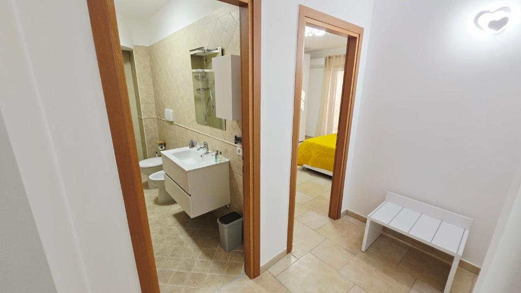 Koupelna v ubytování MaVa ROOMS