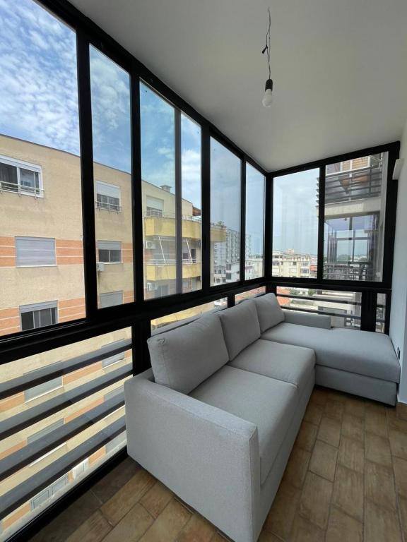 Ademi appartement