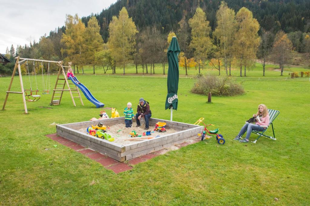 Děti v ubytování Pension Thainerhof