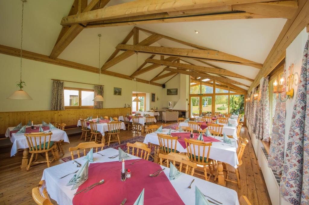 Restaurace v ubytování Pension Thainerhof