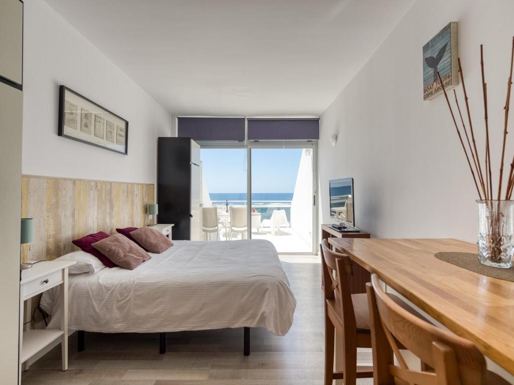 Apartment in Las Palmas by Las Canteras Beach