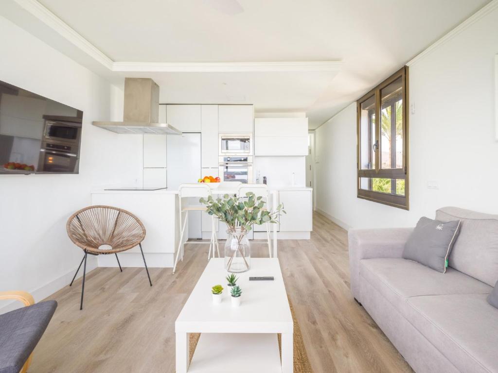 Bungalow in Maspalomas by El Besudo Beach