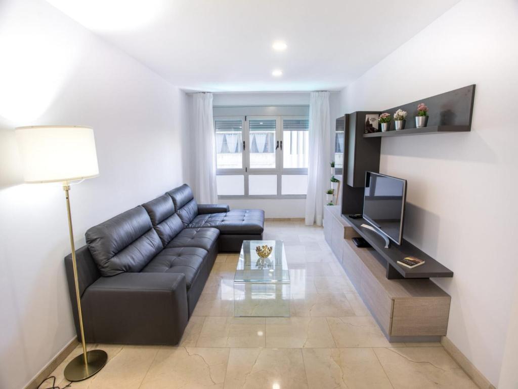Apartment by Playa de Las Canteras Beach