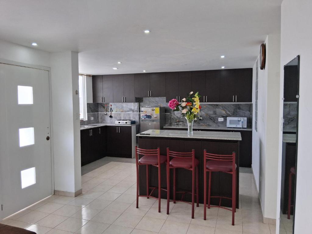 Kuchyň nebo kuchyňský kout v ubytování Residence FasMin B&B Nayon experience boxing