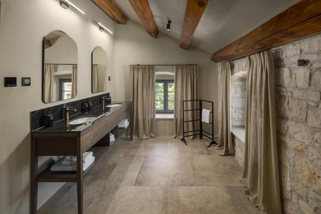 San Tomasini Heritage Hotel photo