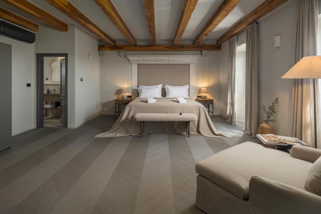 San Tomasini Heritage Hotel photo
