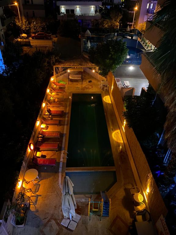 Foto dalla galleria di Güldal Hotel a Marmaris
