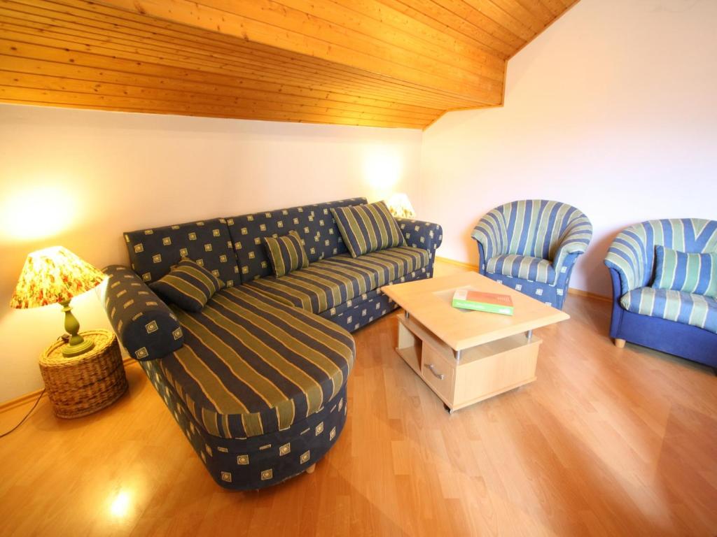 Posedenie v ubytovaní Scenic Apartment in Krispl Salzburg with Swimming Pool