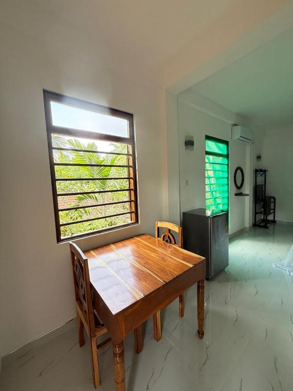 Hidden Garden Tangalle - Deluxe Double Room With Balcony