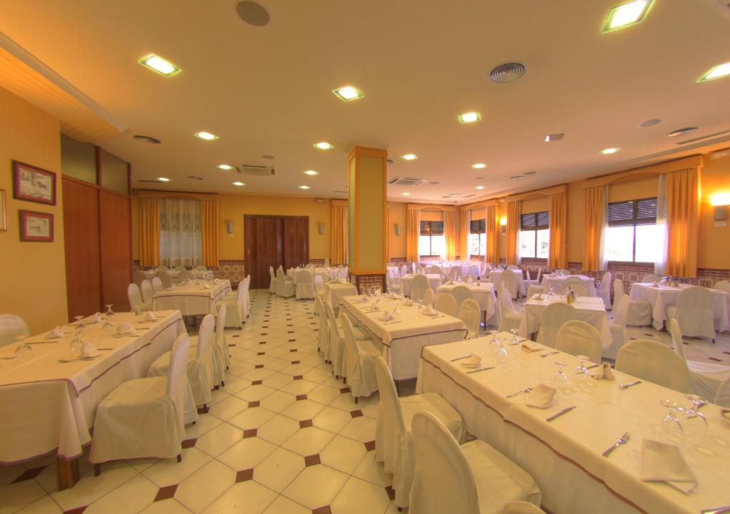 Restaurace v ubytování Hotel Avenida