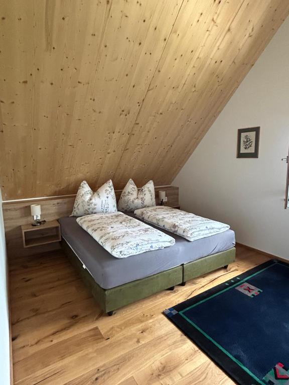 Postel nebo postele na pokoji v ubytování Modriach-Chalet