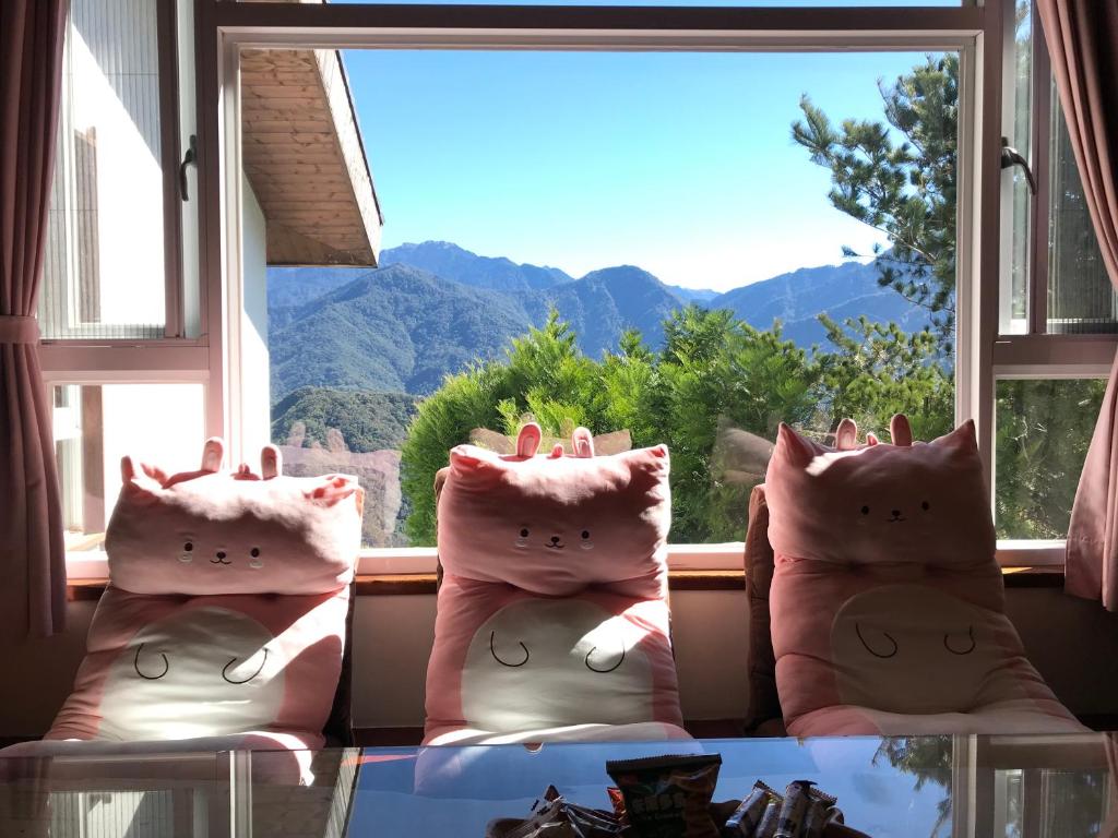Nespecifikovaný výhled na hory nebo výhled na hory při pohledu z bed and breakfast