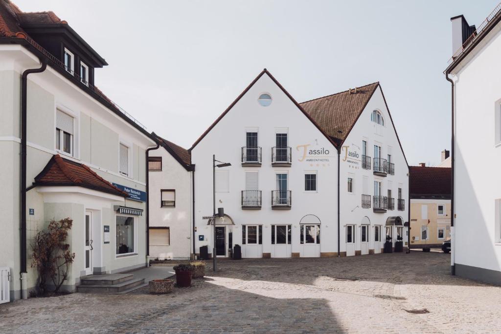 Budova, kde se hotel nachází