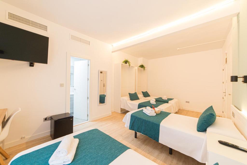 Hotel Goya - Quadruple Room