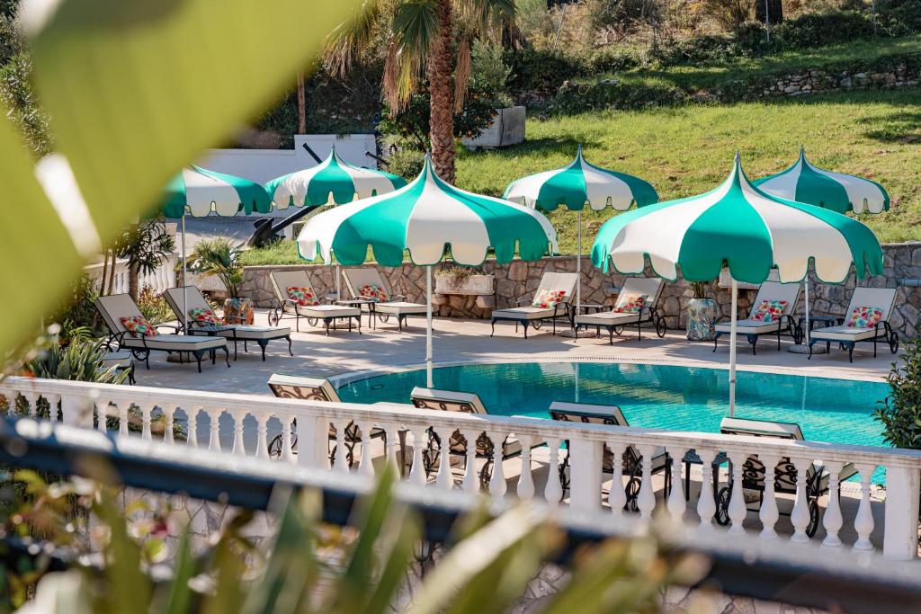Piscina di Monte Aria panorama suites o nelle vicinanze