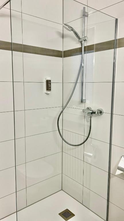Koupelna v ubytování Hotel Am Rupertuspark