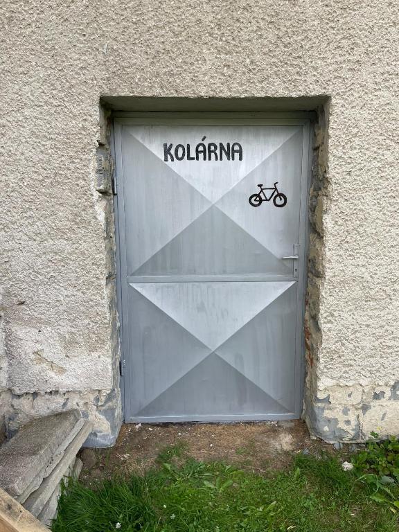 Jízda na kole v ubytování Penzion Na Bobrovníku nebo okolí