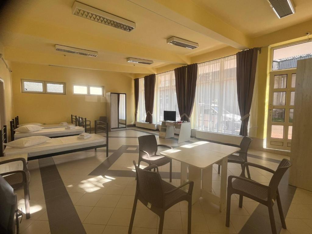 Postel nebo postele na pokoji v ubytování Tulipan Hotel Aquapark