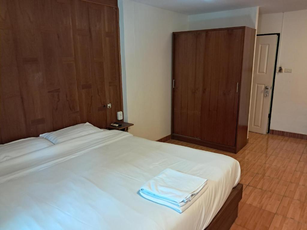 Namtip Bar & Guesthouse - Resim 11