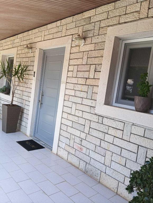 Paxos Rock Apartments - 1