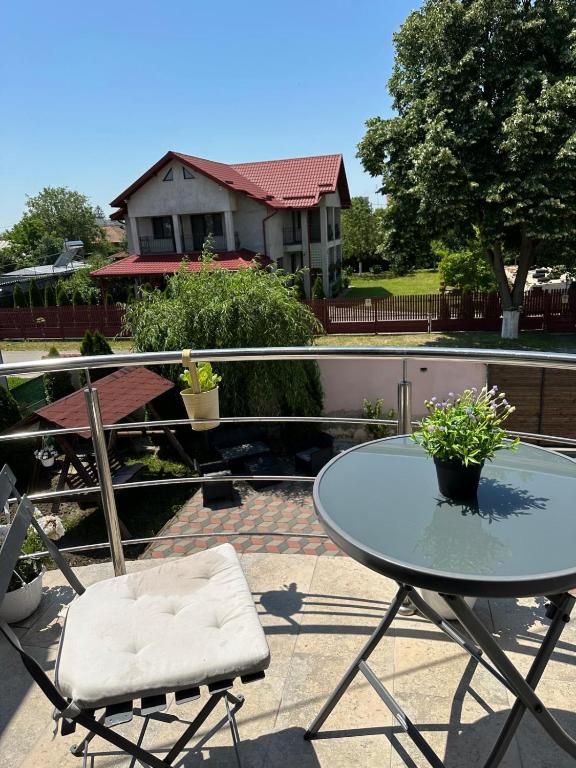 Balkón nebo terasa v ubytování Vila NICHOLAS