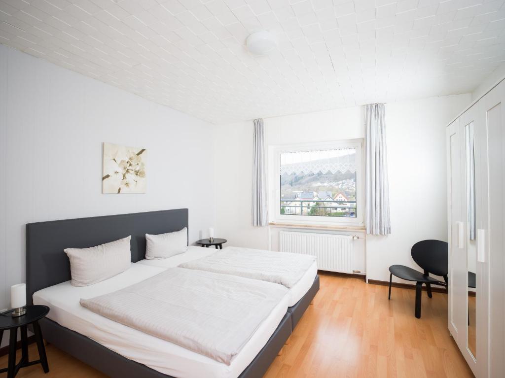 Fabryshof im Felsenland Südeifel und Mullerthal - Apartamento De Un Dormitorio Con Balcón