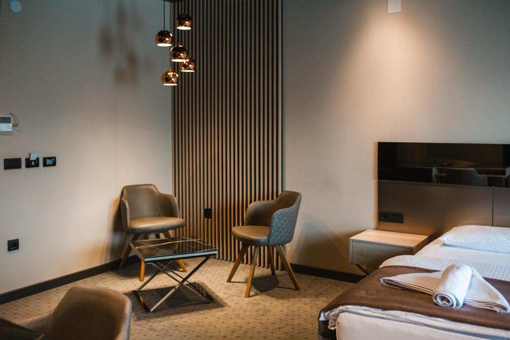 Garni Uni Elita Lux Hotel - Resim 2