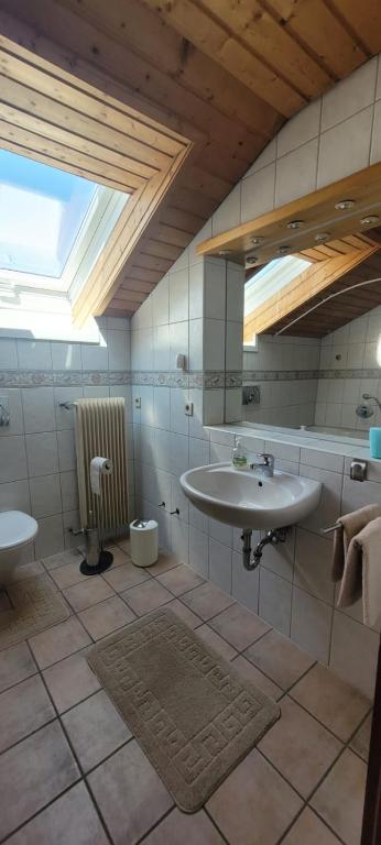 Koupelna v ubytování Edelweiss Appartment
