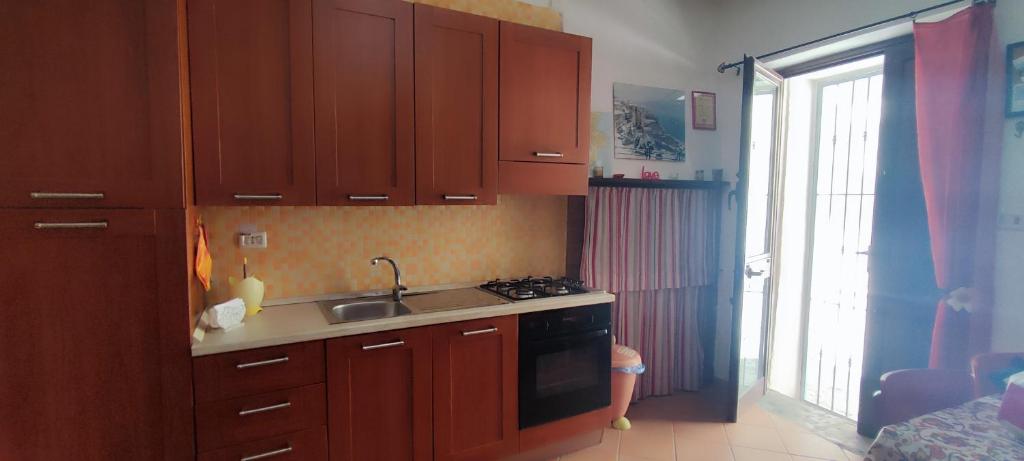 Kuchnia lub aneks kuchenny w obiekcie Casa Lucilla