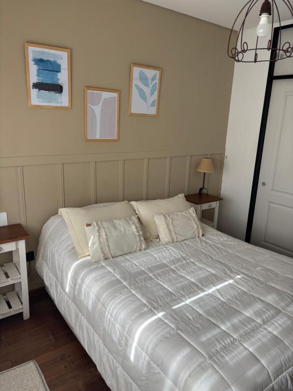 Alquilo departamento por dia. Zona castelar!!!