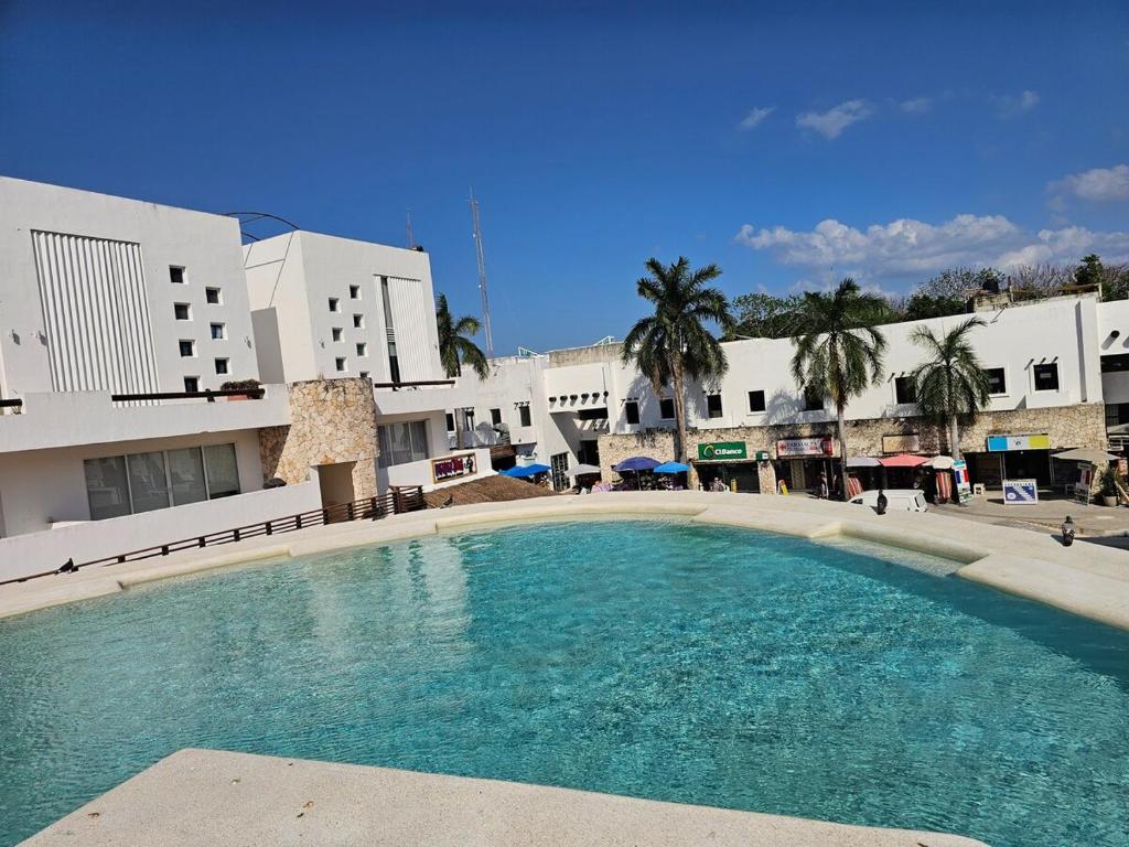 Swimmingpoolen hos eller tæt på Apartment 5 min walking to the beach at Paraíso