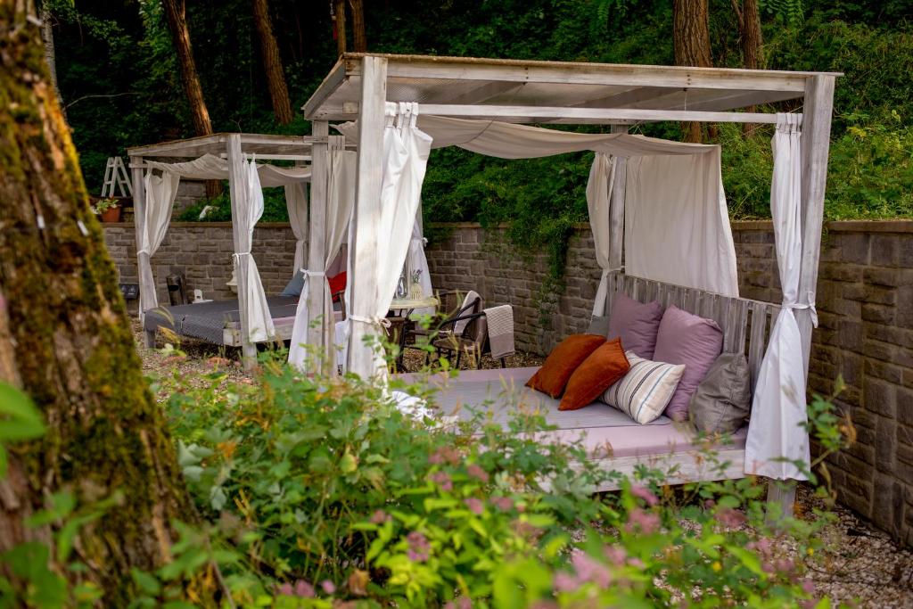 Zahrada ubytování Chillinn Tündérliget Boutique Wellness Egerszalók