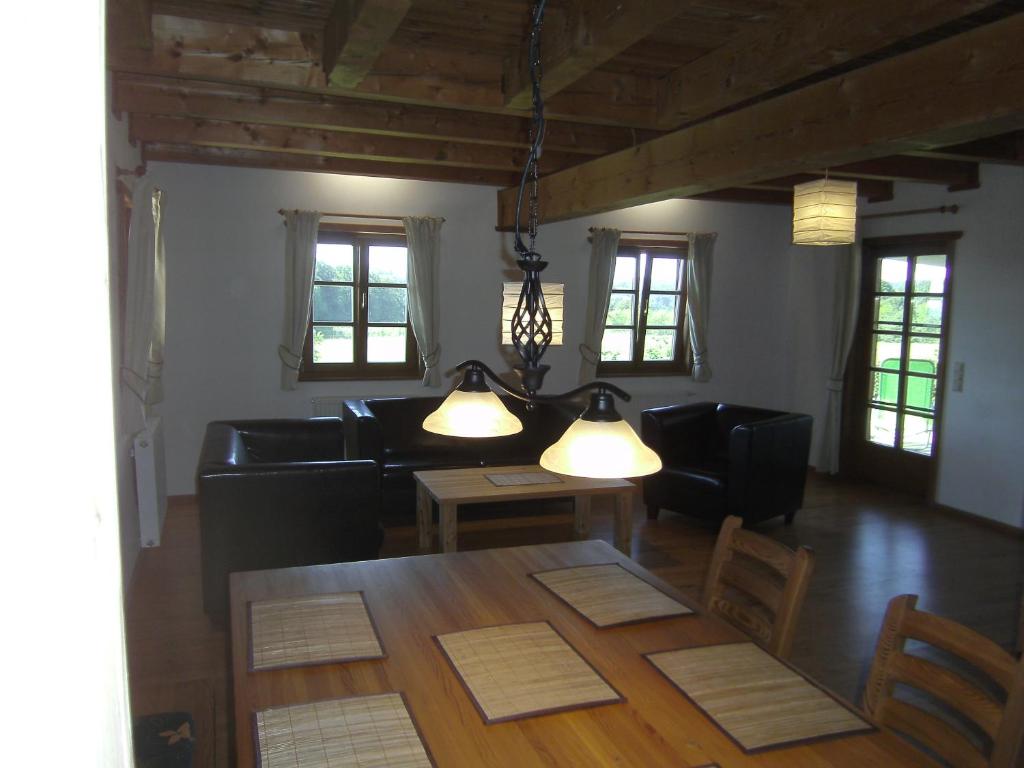 Fotografia z galérie ubytovania Blockhaus Familie Raidl v destinácii Riegersburg