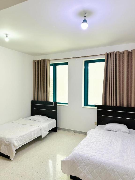 Karimz Backpackers