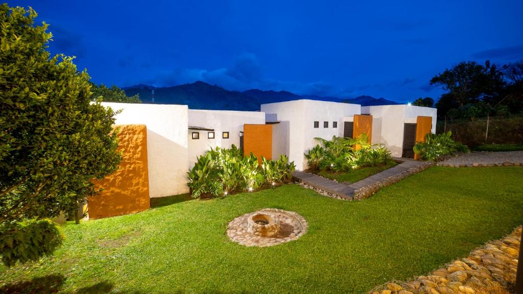 Jardí fora de Salento Pequeño Hotel