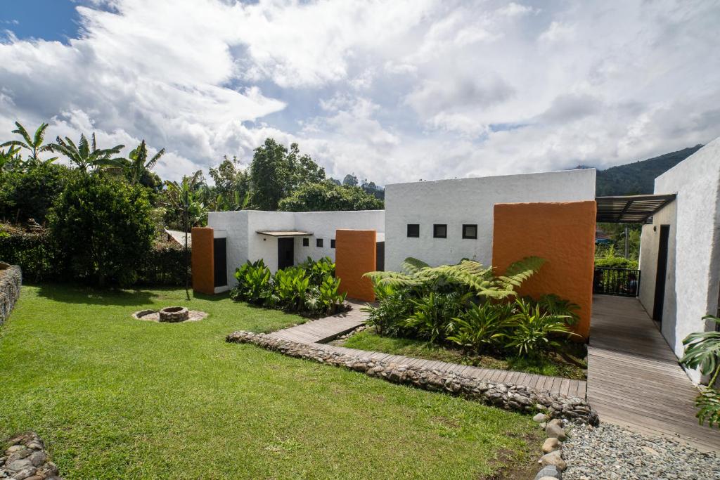 Jardí fora de Salento Pequeño Hotel