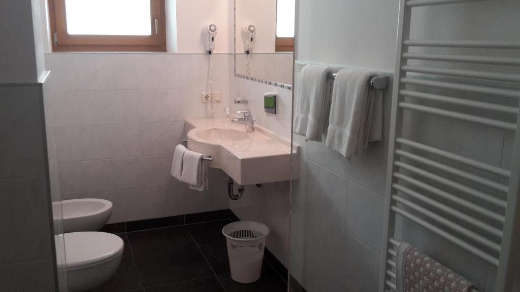 Koupelna v ubytování Aktiv Hotel Schönwald