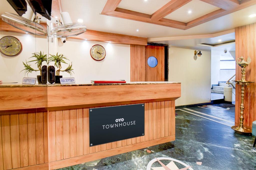 Vstupní hala nebo recepce v ubytování Hotel O Ratna Regency