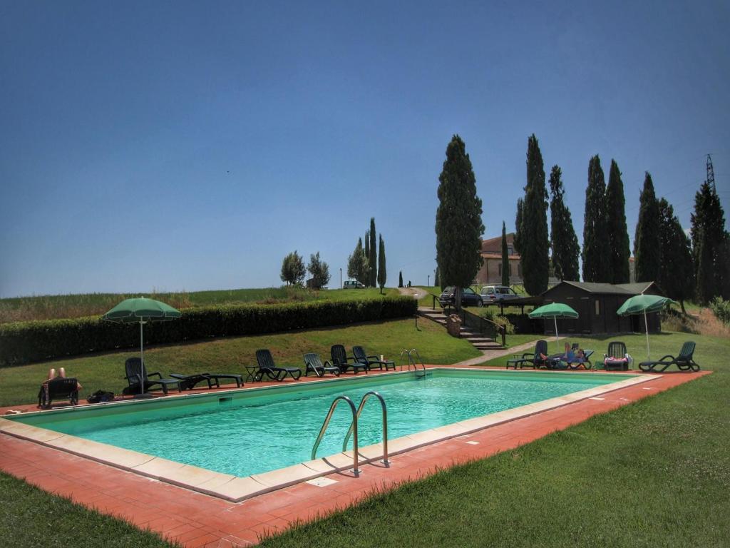 Bazén v ubytovaní Traditional Farmhouse in Toscana with Swimming Pool alebo v jeho blízkosti