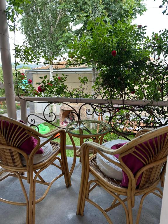 Balkón nebo terasa v ubytování TAGANI Guest House