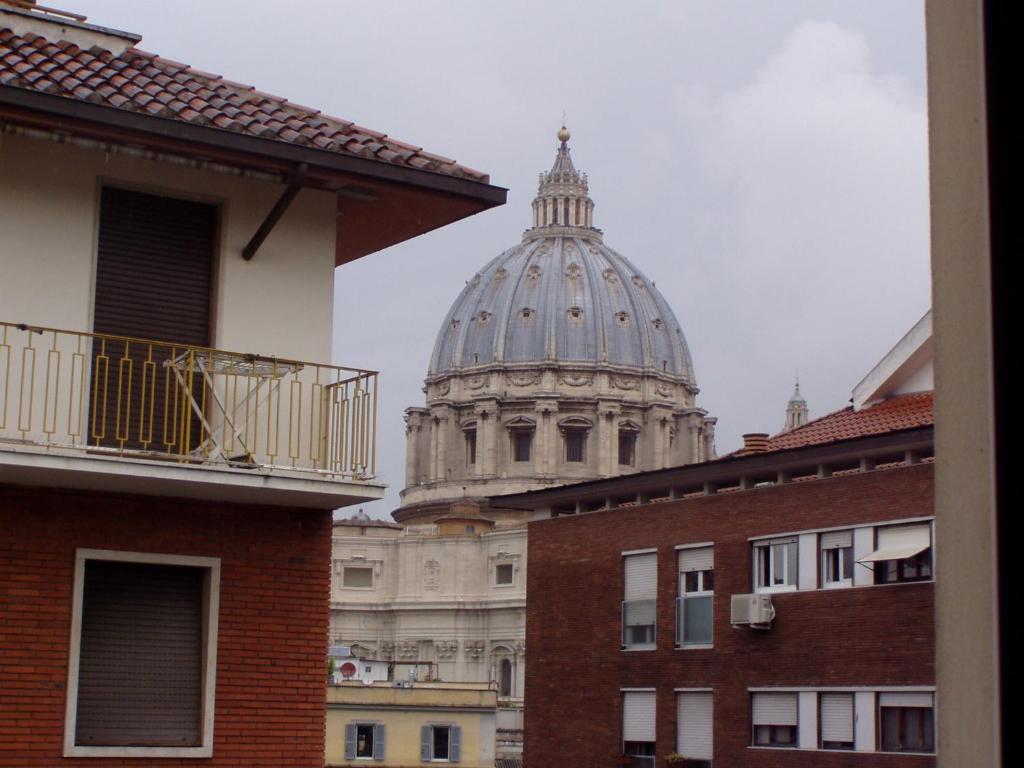 Apartment in the center of Rome with spectacular view of the Dome