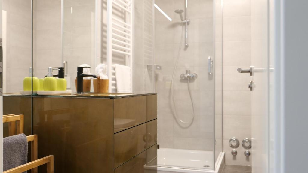 Lago Welcome Clausen Suite - Resim 8