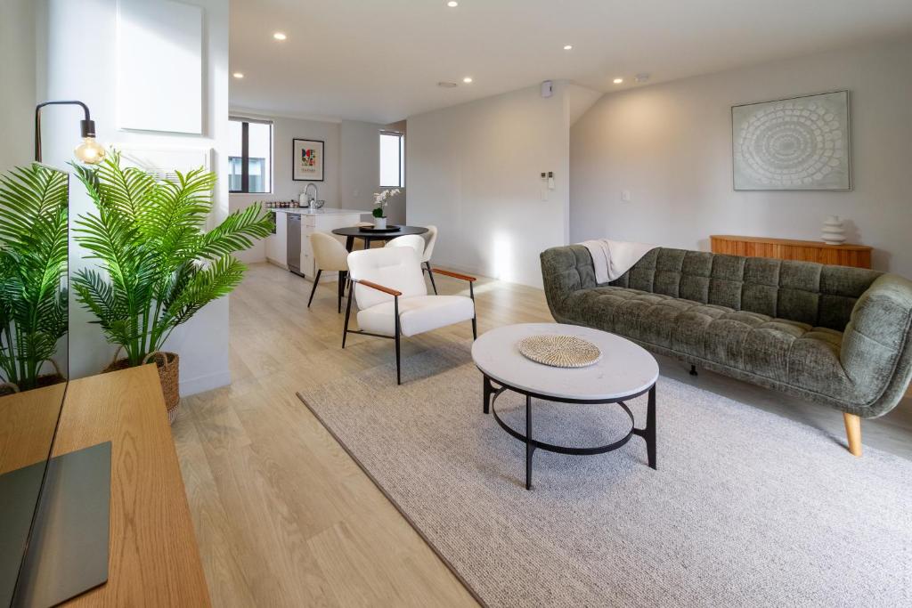 Luxe Central City 2 bedrooms plus Carpark - Resim 20