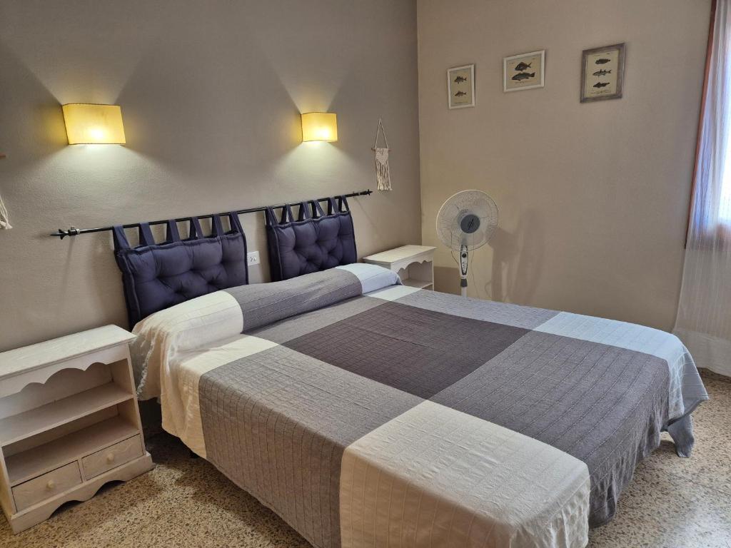 Posteľ alebo postele v izbe v ubytovaní Hotel Maeva ,1 star B&B