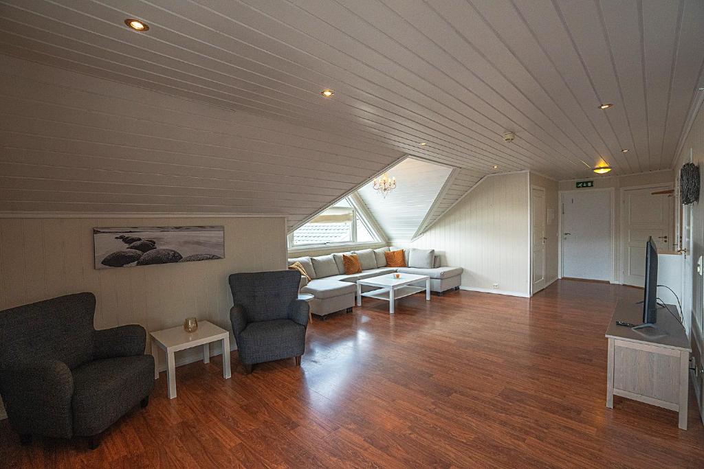 Ruang duduk di Seljevaagen Penthouse