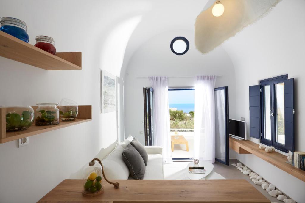 Amor Hideaway Villas - 3