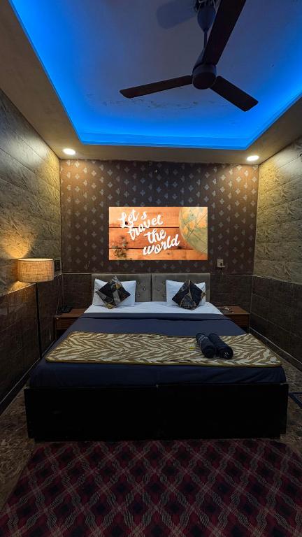 Postel nebo postele na pokoji v ubytování Hotel metroview