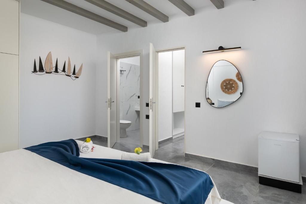 Postel nebo postele na pokoji v ubytování Lindos Nest